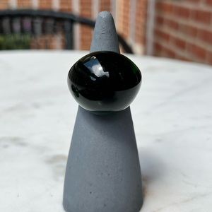 Green glass cocktail ring! Size 6